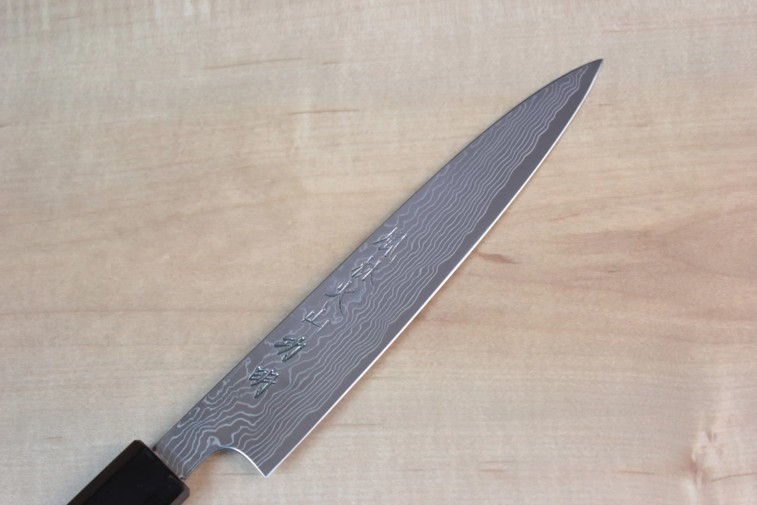 Fu-Rin-Ka-Zan R-2 Damascus Wa Series Wa Petty 165mm (6.4 Inch, Octagon Shaped Magnolia Wooden Handle, FRD-1P) 2 Fu-Rin-Ka-Zan R-2 Damascus Wa Series Wa Petty 165mm (6.4 Inch, Octagon Shaped Magnolia Wooden Handle, FRD-1P) - Image 2