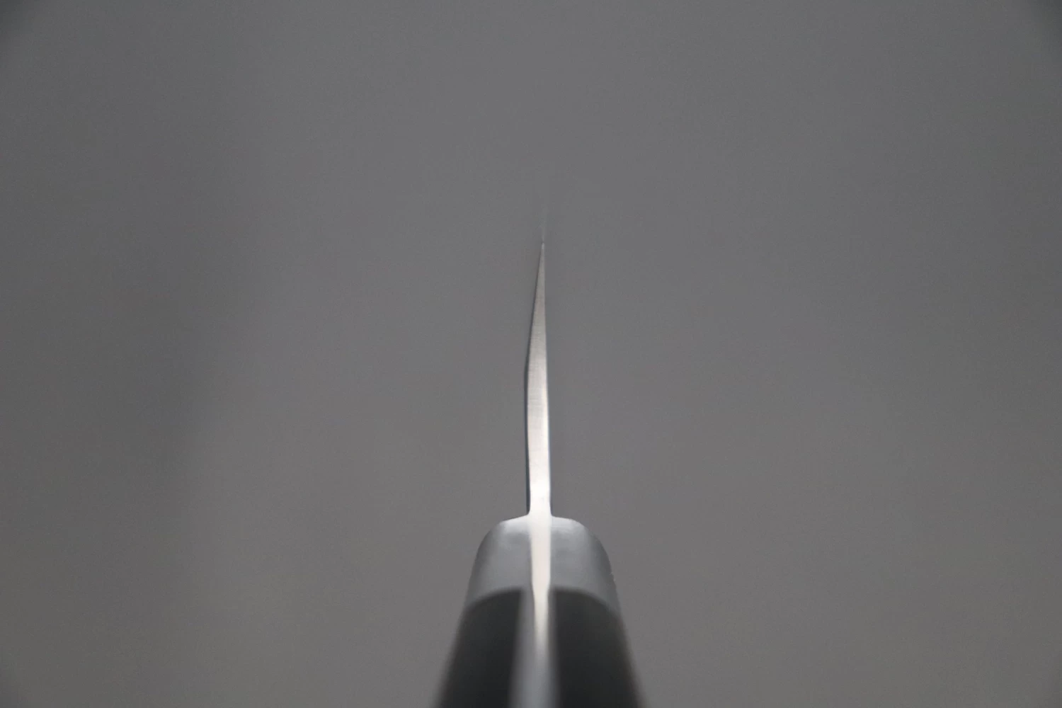 Hattori Forums FH Series FH-5L Boning Knife 160mm (6.2inch, Black Linen Micarta Handle) 4 Hattori Forums FH Series FH-5L Boning Knife 160mm (6.2inch, Black Linen Micarta Handle) - Image 4