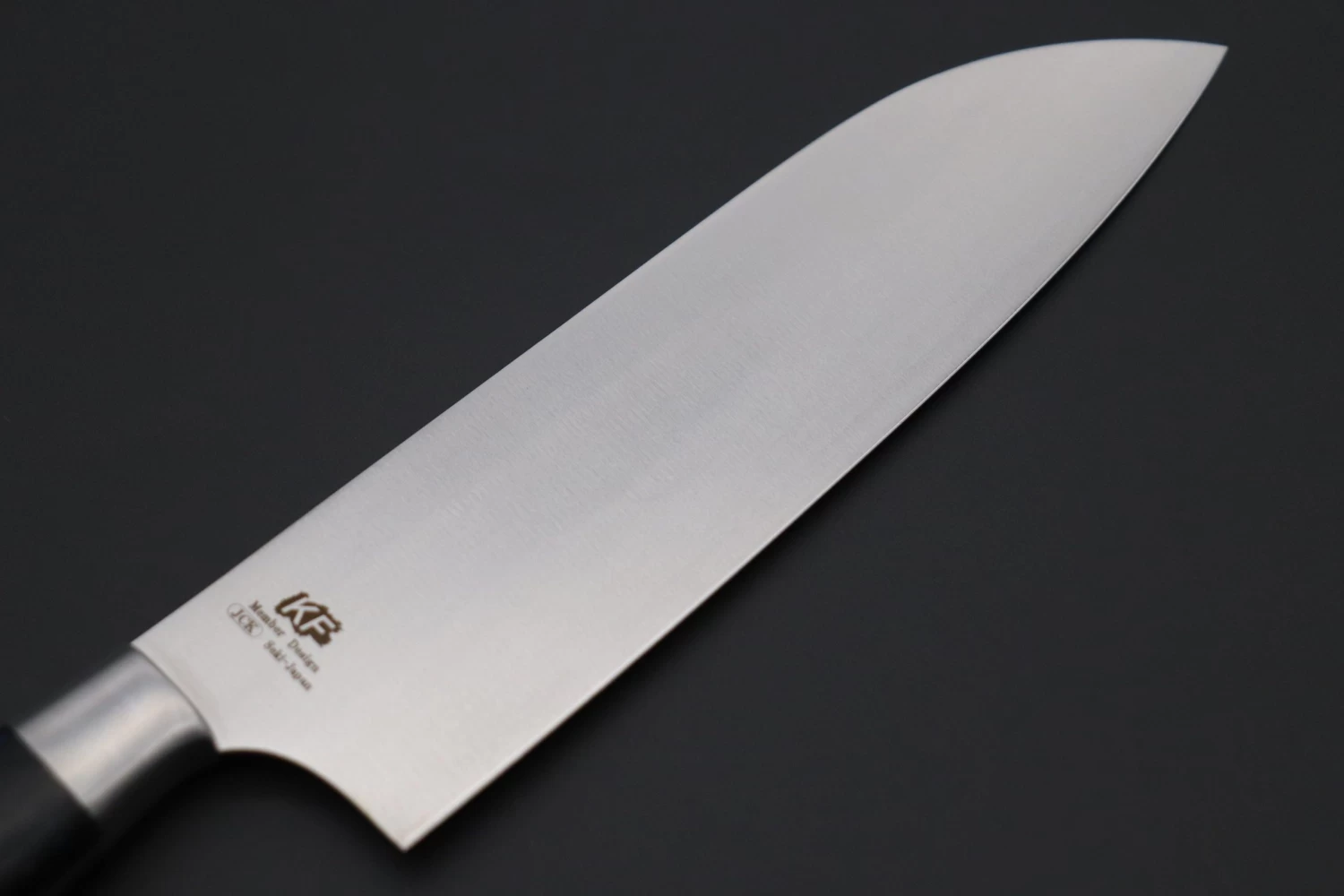 Hattori Forums FH Series FH-4D Santoku 170mm (6.6inch, ”Black Space"Corian® Handle) 8 Hattori Forums FH Series FH-4D Santoku 170mm (6.6inch, ”Black Space"Corian® Handle) - Image 8
