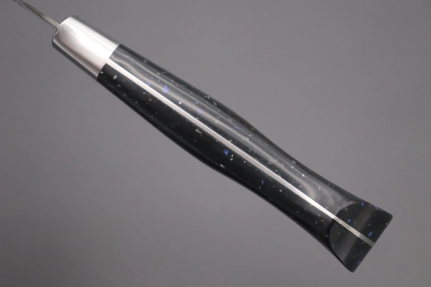 Hattori Forums FH Series FH-4D Santoku 170mm (6.6inch, ”Black Space"Corian® Handle) 7 Hattori Forums FH Series FH-4D Santoku 170mm (6.6inch, ”Black Space"Corian® Handle) - Image 7