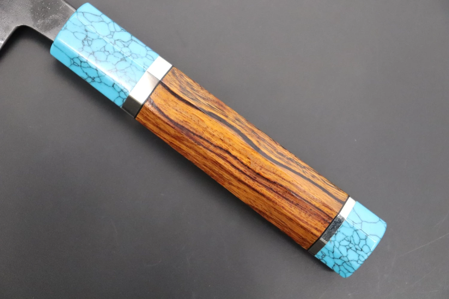 Custom Limited Edition, Hinoura White Steel No.1 Kurouchi Series HS1-4SP9 Wa Santoku 165mm (6.4 Inch) 3 Custom Limited Edition, Hinoura White Steel No.1 Kurouchi Series HS1-4SP9 Wa Santoku 165mm (6.4 Inch) - Image 3