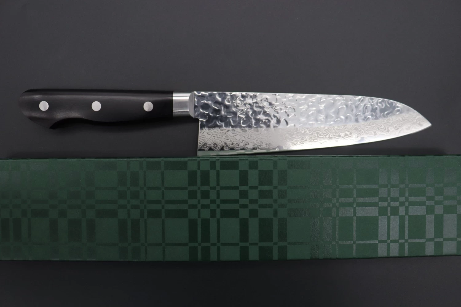 JCK Natures Gekko Kiwami Series GEK-2 Santoku 180mm (7 Inch) 10 JCK Natures Gekko Kiwami Series GEK-2 Santoku 180mm (7 Inch) - Image 10