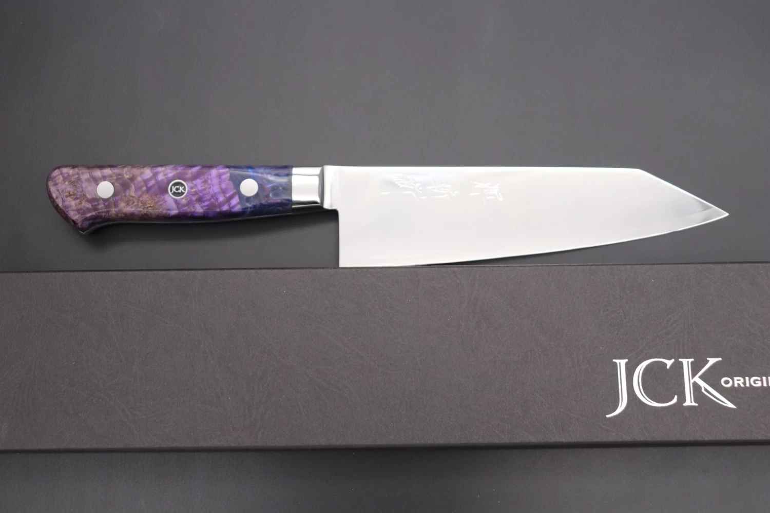 JCK Original Kagayaki NOVEL- Limited Edition Custom R-2 SUNSHINE Series KNLTD-112 Bunka (Kiritsuke) 175mm (6.8 Inch) 8 JCK Original Kagayaki NOVEL- Limited Edition Custom R-2 SUNSHINE Series KNLTD-112 Bunka (Kiritsuke) 175mm (6.8 Inch) - Image 8