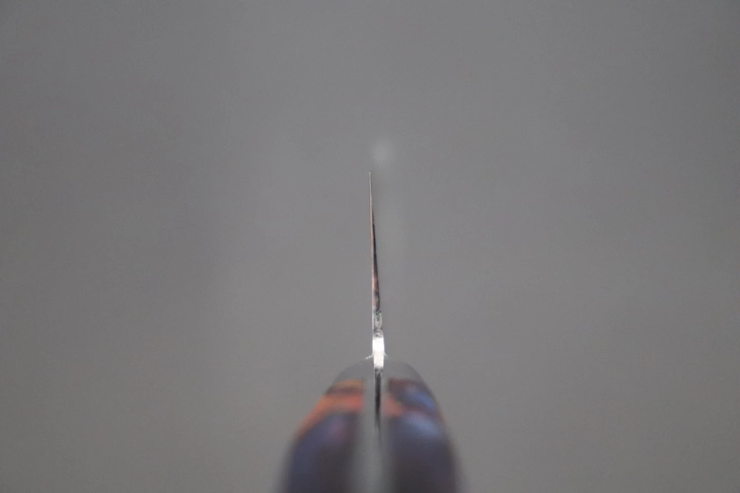 JCK Original Kagayaki NOVEL- Limited Edition Custom R-2 Damascus Series KNLTD-78 Kiritsuke-Gyuto 200mm (7.8 Inch, Forged Blade) 4 JCK Original Kagayaki NOVEL- Limited Edition Custom R-2 Damascus Series KNLTD-78 Kiritsuke-Gyuto 200mm (7.8 Inch, Forged Blade) - Image 4