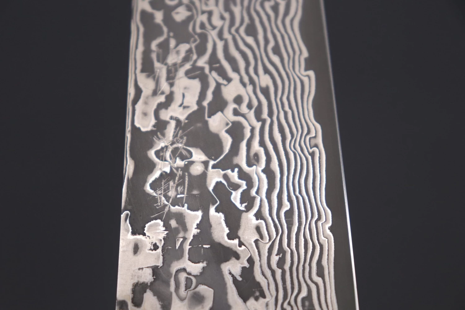 JCK Original Kagayaki R-2 Black Custom Damascus KGRB-2 Santoku 175mm (6.8 Inch, Hammer Forged Blade) 3 JCK Original Kagayaki R-2 Black Custom Damascus KGRB-2 Santoku 175mm (6.8 Inch, Hammer Forged Blade) - Image 3