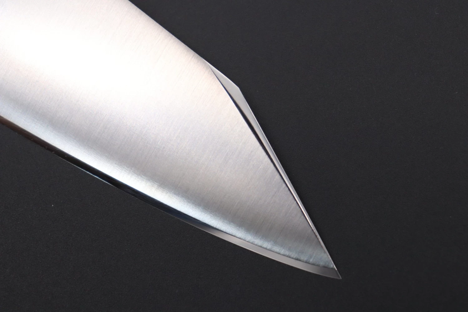 JCK Original Kagayaki Basic WA Series VG-10 Kiritsuke Gyuto (210mm To 270mm, 3 Sizes) 4 JCK Original Kagayaki Basic WA Series VG-10 Kiritsuke Gyuto (210mm To 270mm, 3 Sizes) - Image 4