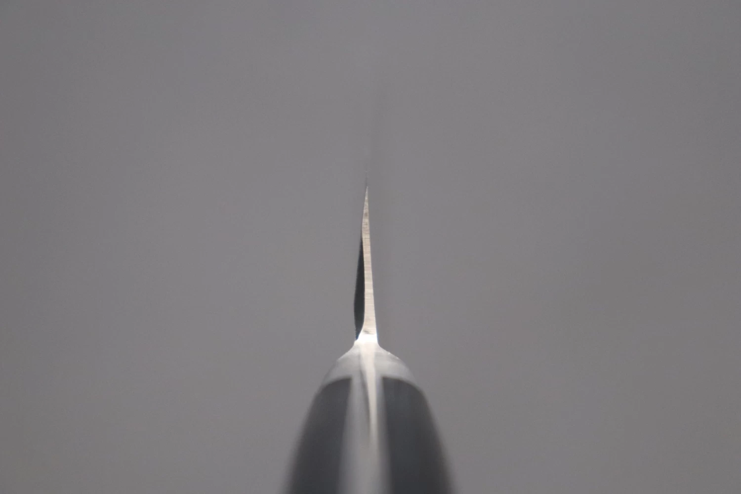 JCK Original Kagayaki Basic Series Yanagiba (240mm And 270mm, 2 Sizes) 4 JCK Original Kagayaki Basic Series Yanagiba (240mm And 270mm, 2 Sizes) - Image 4