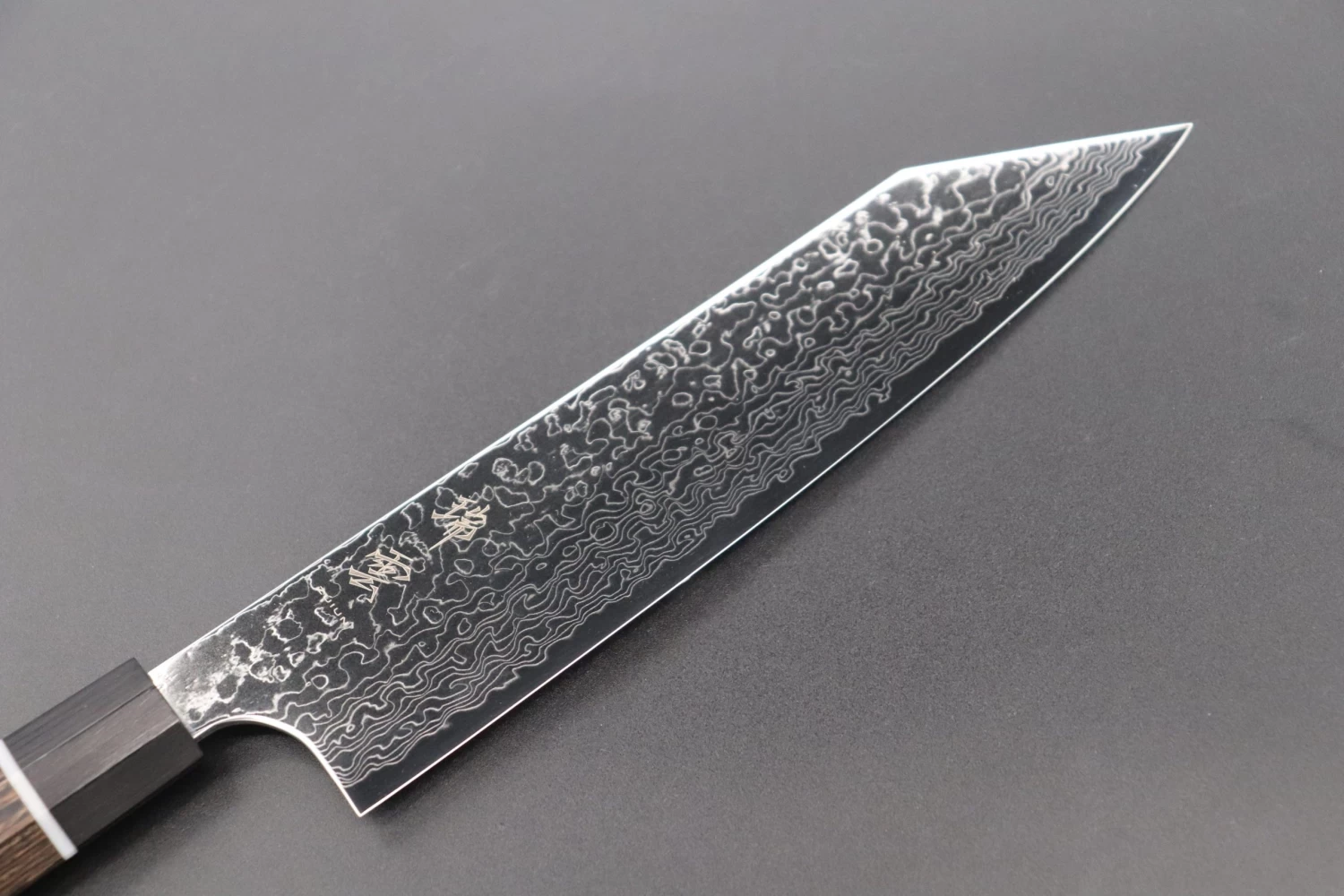 Kanetsugu Zuiun Series R-2 Damascus KZD-3 Kiritsuke (Bunka) 210mm (8.2 Inch) 2 Kanetsugu Zuiun Series R-2 Damascus KZD-3 Kiritsuke (Bunka) 210mm (8.2 Inch) - Image 2