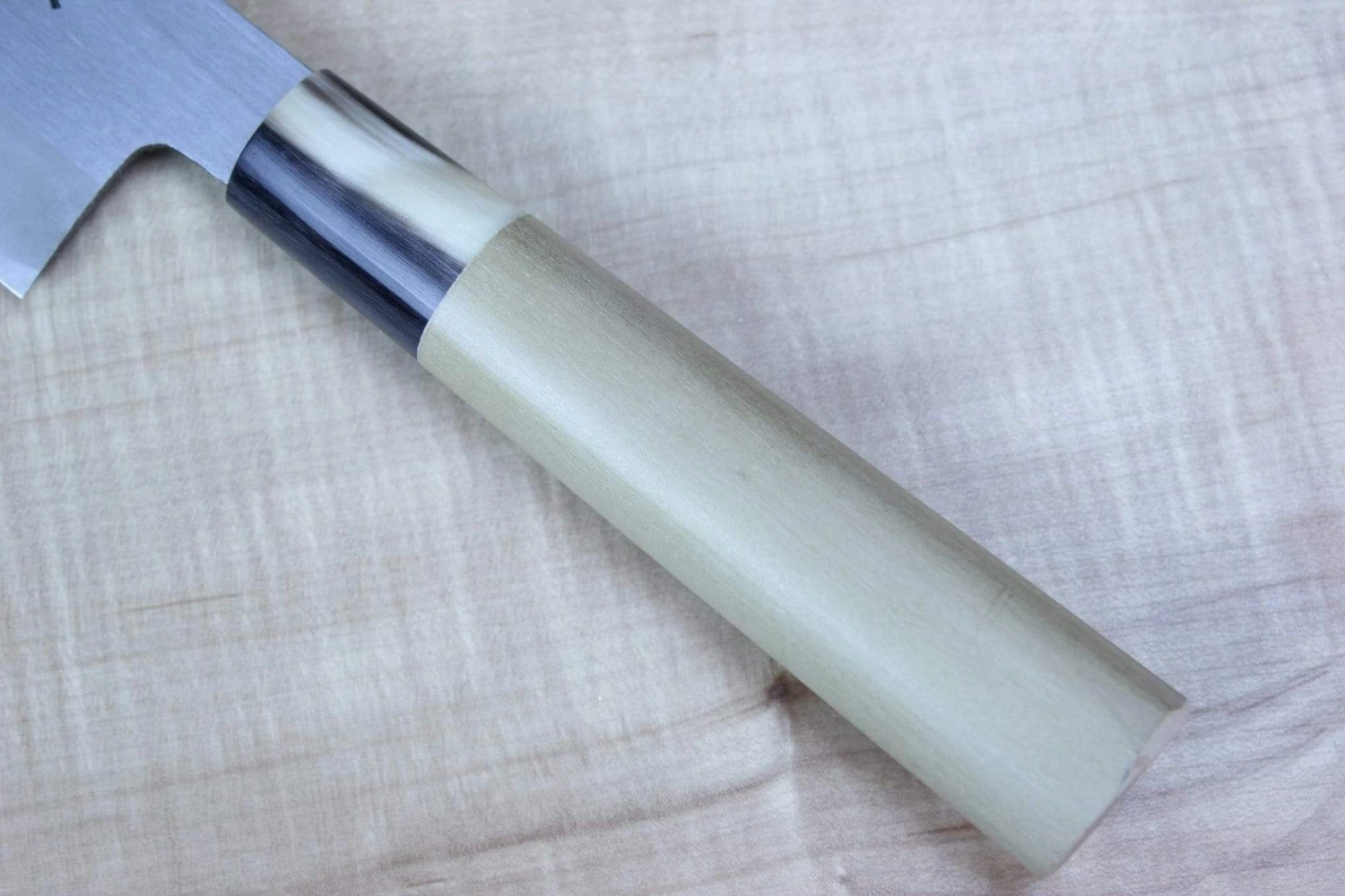 Mizuno Tanrenjo Akitada Hontanren Series White Steel Wa Santoku (165mm And 180mm) 3 Mizuno Tanrenjo Akitada Hontanren Series White Steel Wa Santoku (165mm And 180mm) - Image 3