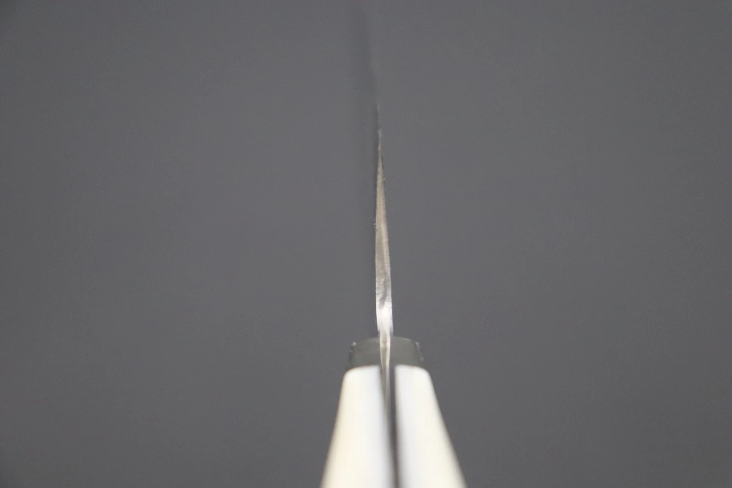 Mr. Itou “Luna Series” R-2 Custom Damascus Gyuto 170mm (6.6 Inch) White Color Camel Bone Handle (IT-132) 4 Mr. Itou “Luna Series” R-2 Custom Damascus Gyuto 170mm (6.6 Inch) White Color Camel Bone Handle (IT-132) - Image 4