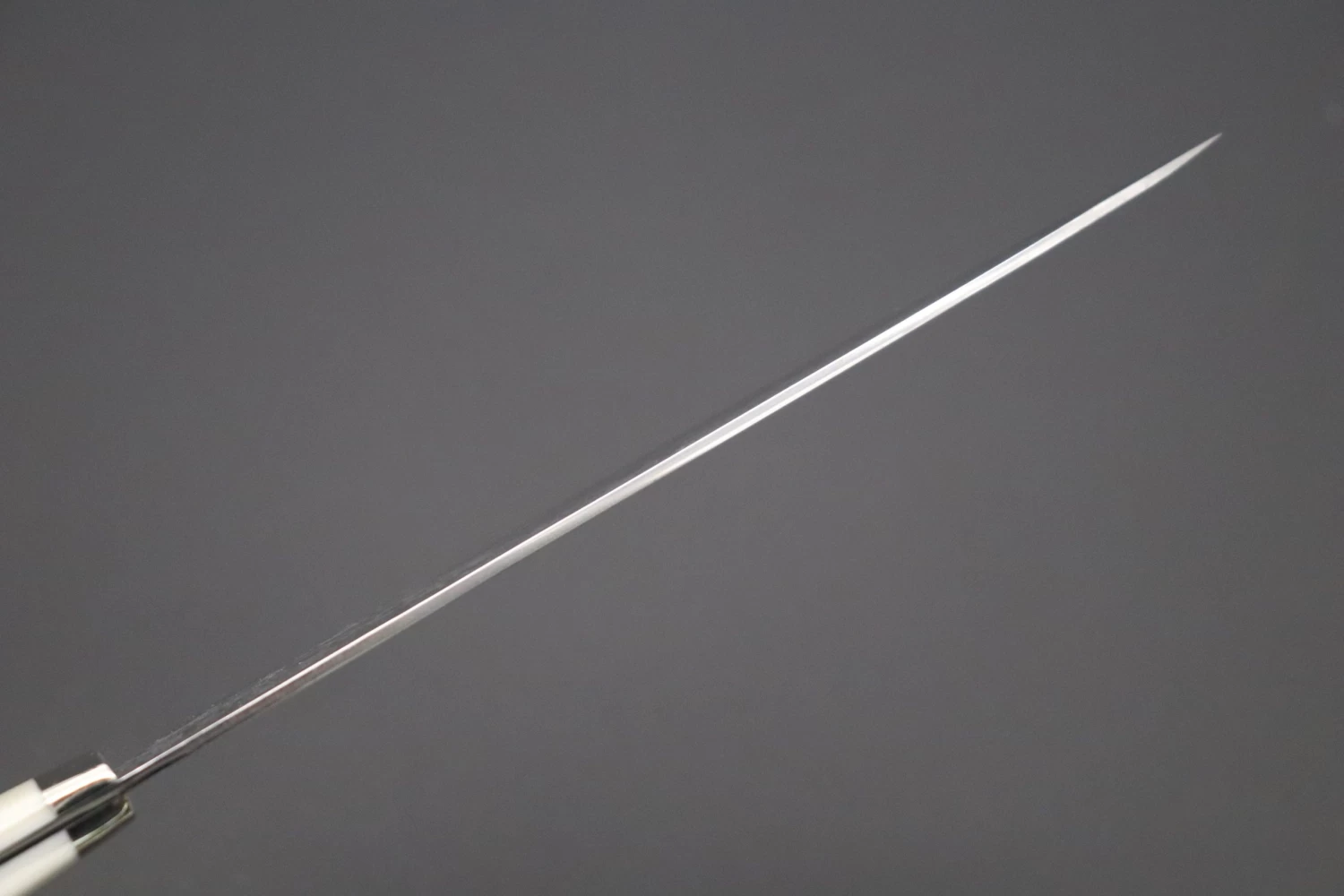 Mr. Itou “Luna Series” R-2 Custom Damascus Gyuto 170mm (6.6 Inch) White Color Camel Bone Handle (IT-132) 5 Mr. Itou “Luna Series” R-2 Custom Damascus Gyuto 170mm (6.6 Inch) White Color Camel Bone Handle (IT-132) - Image 5