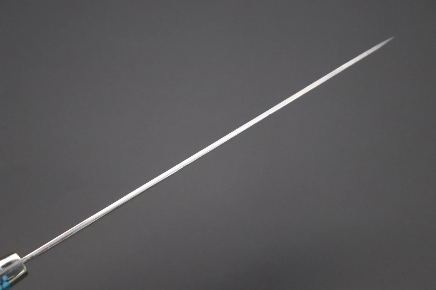 Mr. Itou "Treasure Hunter Series" R-2 Custom Damascus Gyuto 190mm (7.4 Inch) "Custom Combination Handle (Turquoise Gem-Composite Stone, Sambar Stag, Ironwood )" (IT-114) 5 Mr. Itou "Treasure Hunter Series" R-2 Custom Damascus Gyuto 190mm (7.4 Inch) "Custom Combination Handle (Turquoise Gem-Composite Stone, Sambar Stag, Ironwood )" (IT-114) - Image 5