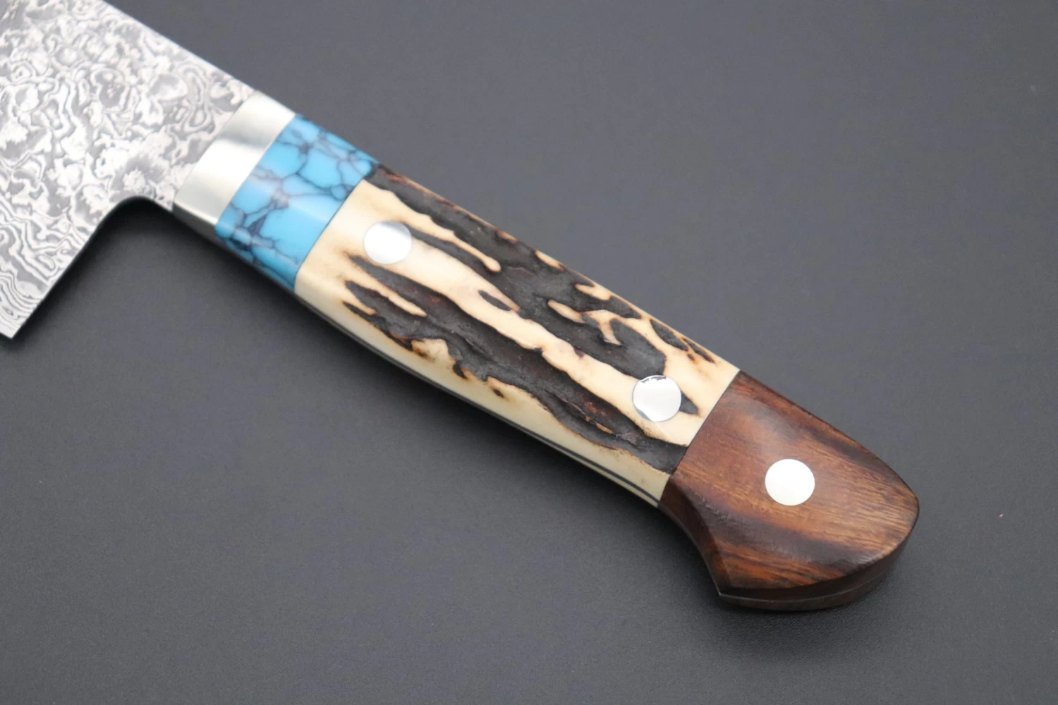 Mr. Itou "Treasure Hunter Series" R-2 Custom Damascus Gyuto 190mm (7.4 Inch) "Custom Combination Handle (Turquoise Gem-Composite Stone, Sambar Stag, Ironwood )" (IT-114) 3 Mr. Itou "Treasure Hunter Series" R-2 Custom Damascus Gyuto 190mm (7.4 Inch) "Custom Combination Handle (Turquoise Gem-Composite Stone, Sambar Stag, Ironwood )" (IT-114) - Image 3