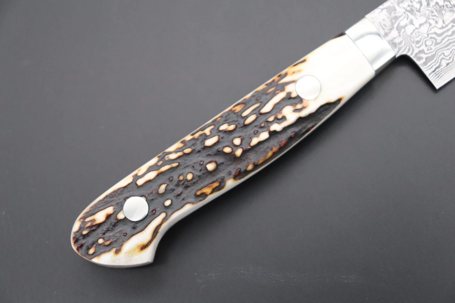 Mr. Itou R-2 Custom Damascus Petty 165mm (6.4 Inch,Stag Handle,IT-197) 7 Mr. Itou R-2 Custom Damascus Petty 165mm (6.4 Inch,Stag Handle,IT-197) - Image 7