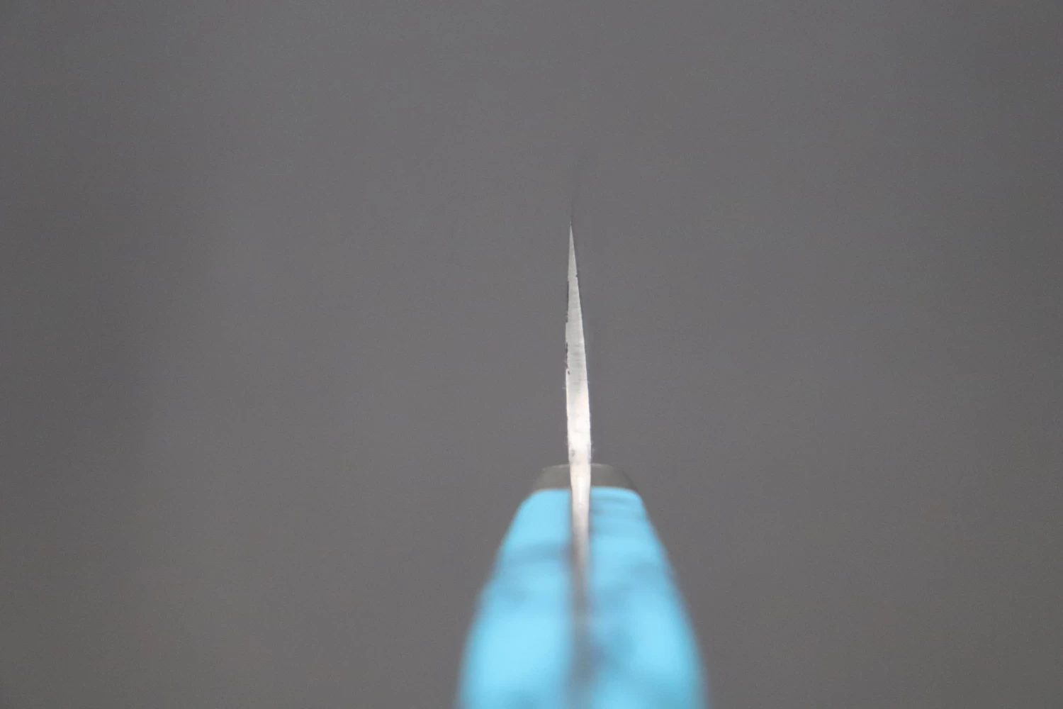 Mr. Itou R-2 Custom Damascus Small Santoku 130mm (5.1 Inch ,Turquoise Gem-Composite Stone Handle, IT-195) 4 Mr. Itou R-2 Custom Damascus Small Santoku 130mm (5.1 Inch ,Turquoise Gem-Composite Stone Handle, IT-195) - Image 4