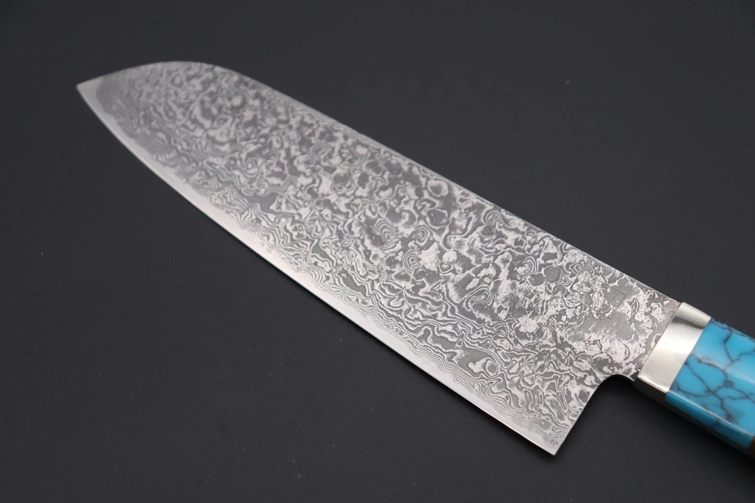 Mr. Itou "Treasure Hunter Series" R-2 Custom Damascus Santoku 175mm (6.8 Inch) "Custom Combination Handle (Turquoise Gem Stone/Samber Stag/Ironwood)" (IT-157) 2 Mr. Itou "Treasure Hunter Series" R-2 Custom Damascus Santoku 175mm (6.8 Inch) "Custom Combination Handle (Turquoise Gem Stone/Samber Stag/Ironwood)" (IT-157) - Image 2