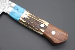 Mr. Itou "Treasure Hunter Series" R-2 Custom Damascus Santoku 175mm (6.8 Inch) "Custom Combination Handle (Turquoise Gem Stone/Sambar Stag/Ironwood)" (IT-158) 8 Mr. Itou "Treasure Hunter Series" R-2 Custom Damascus Santoku 175mm (6.8 Inch) "Custom Combination Handle (Turquoise Gem Stone/Sambar Stag/Ironwood)" (IT-158) -Knife Sale Shop mr itou santoku mr itou treasure hunter series r 2 custom damascus santoku 175mm 6 8 inch custom combination handle turquoise gem stone stag ironwood it 158 39846593331483 scaled