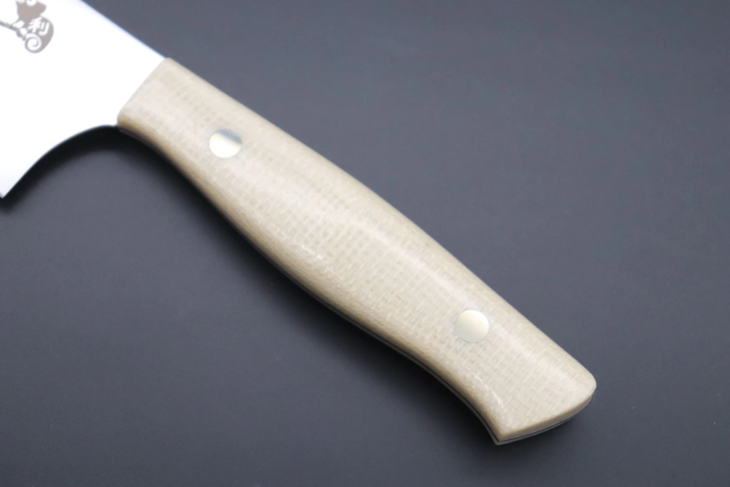 Toshiyuki Takahashi Custom Kitchen Knife TT-15 Santoku 175mm (6.8 Inch) 3 Toshiyuki Takahashi Custom Kitchen Knife TT-15 Santoku 175mm (6.8 Inch) - Image 3