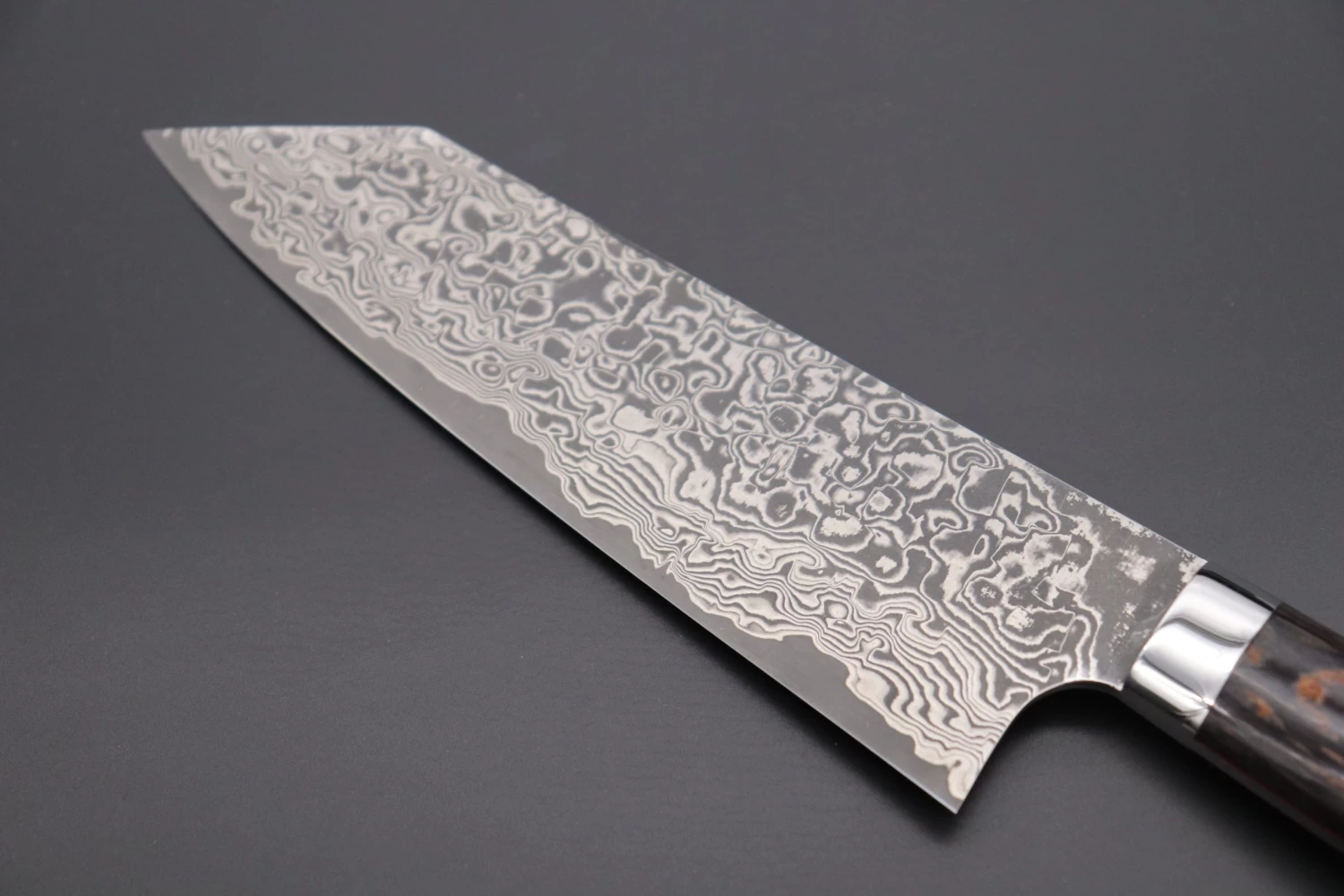 Takeshi Saji SUMMIT ― Limited Edition Custom Series SMT-658 R-2 Custom Damascus Bunka 175mm (6.8 Inch) 6 Takeshi Saji SUMMIT ― Limited Edition Custom Series SMT-658 R-2 Custom Damascus Bunka 175mm (6.8 Inch) - Image 6