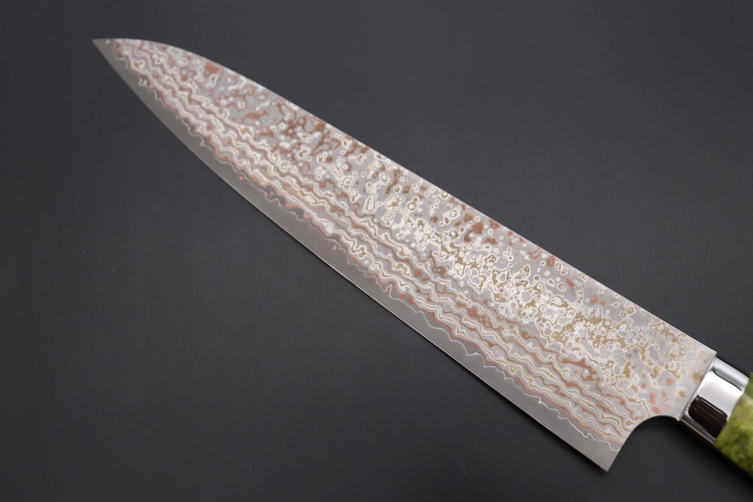 Takeshi Saji SUMMIT ― Limited Edition Custom Series SMT-753 VG-10W Multi-Colored Golden-Rainbow Damascus Gyuto 240mm (9.4 Inch) 6 Takeshi Saji SUMMIT ― Limited Edition Custom Series SMT-753 VG-10W Multi-Colored Golden-Rainbow Damascus Gyuto 240mm (9.4 Inch) - Image 6