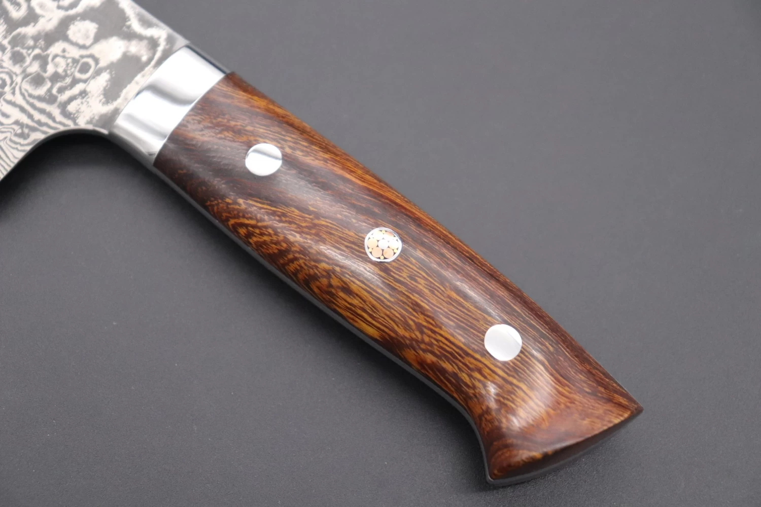 Takeshi Saji R-2 Custom Black Damascus Wild Series Nakiri 165mm (6.4 Inch, Ironwood Handle) 7 Takeshi Saji R-2 Custom Black Damascus Wild Series Nakiri 165mm (6.4 Inch, Ironwood Handle) - Image 7