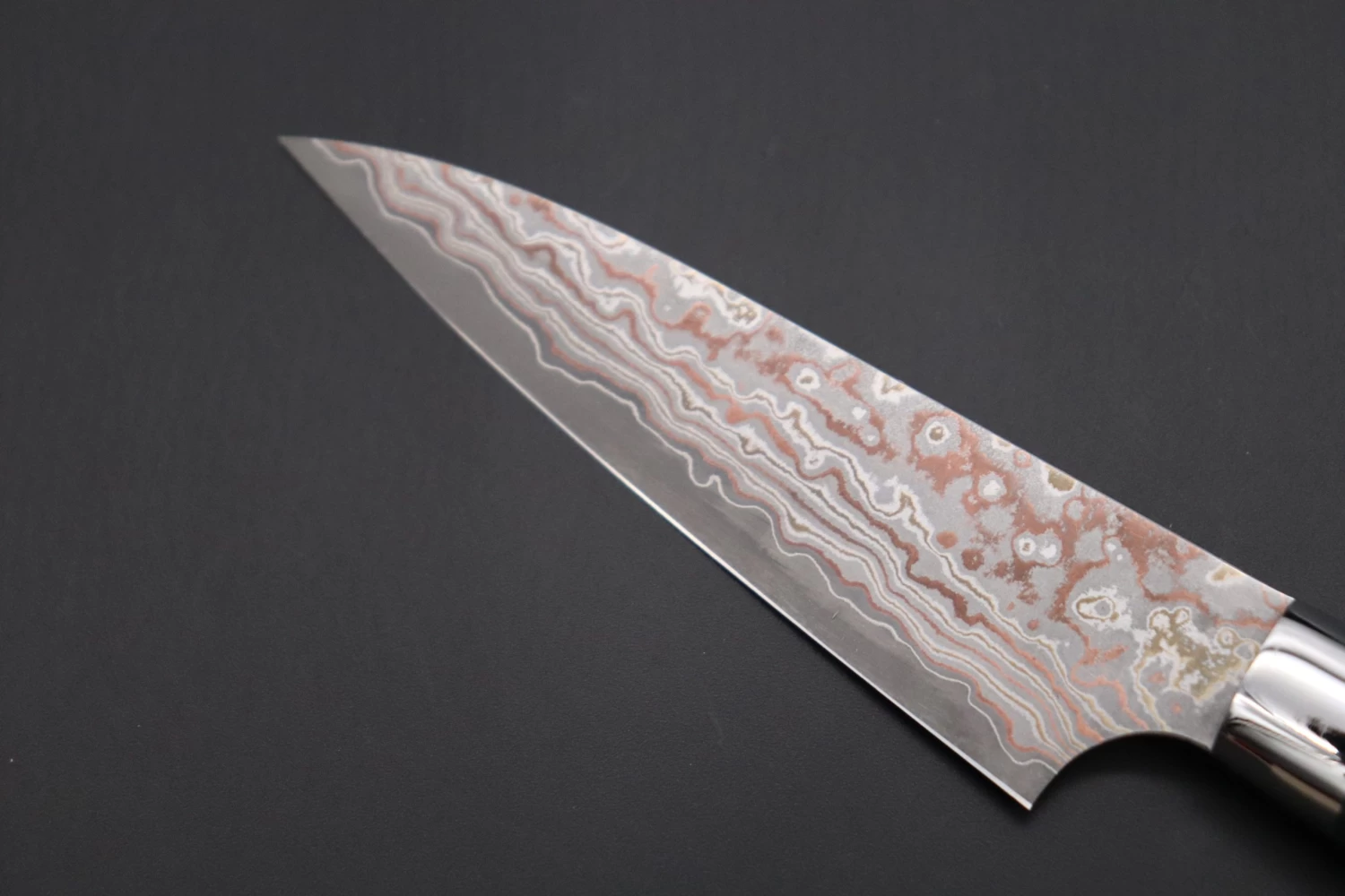 Takeshi Saji SUMMIT ― Limited Edition Custom Series SMT-747 VG-10W Multi-Colored Golden-Rainbow Damascus Paring 95mm (3.7 Inch) 6 Takeshi Saji SUMMIT ― Limited Edition Custom Series SMT-747 VG-10W Multi-Colored Golden-Rainbow Damascus Paring 95mm (3.7 Inch) - Image 6