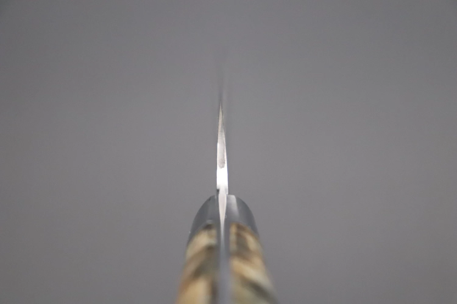 Takeshi Saji SUMMIT ― Limited Edition Custom Series SMT-779 R-2 Custom Damascus Paring 95mm (3.7 Inch) 4 Takeshi Saji SUMMIT ― Limited Edition Custom Series SMT-779 R-2 Custom Damascus Paring 95mm (3.7 Inch) - Image 4