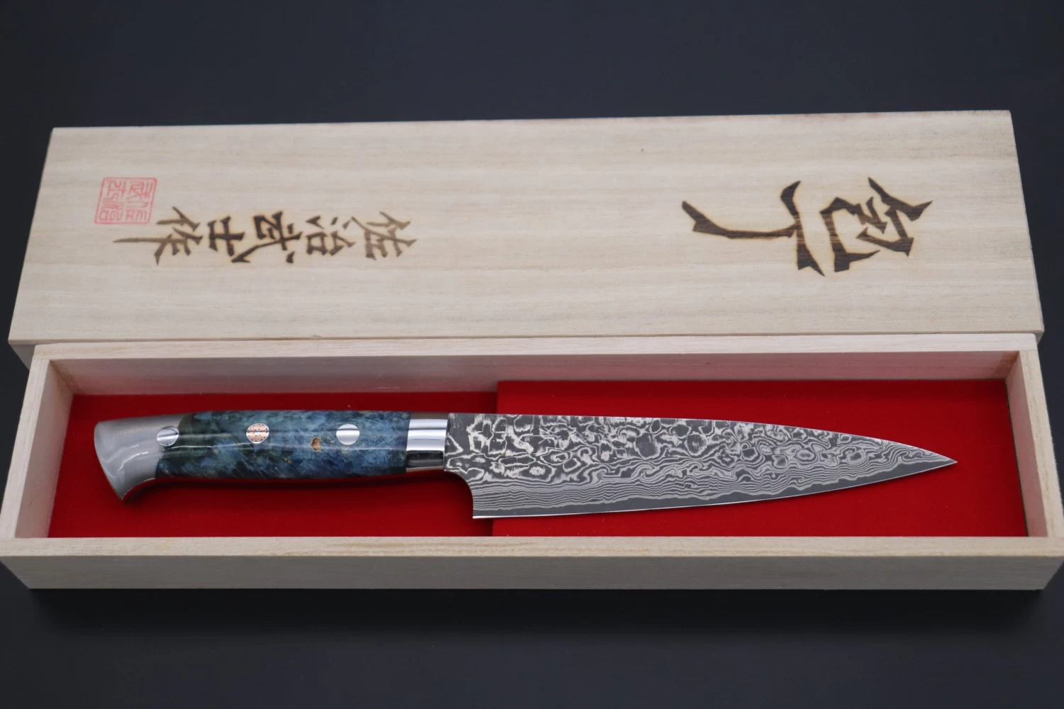 Takeshi Saji SUMMIT ― Limited Edition Custom Series SMT-727 R-2 Custom Damascus Petty 150mm (5.9 Inch) 8 Takeshi Saji SUMMIT ― Limited Edition Custom Series SMT-727 R-2 Custom Damascus Petty 150mm (5.9 Inch) - Image 8