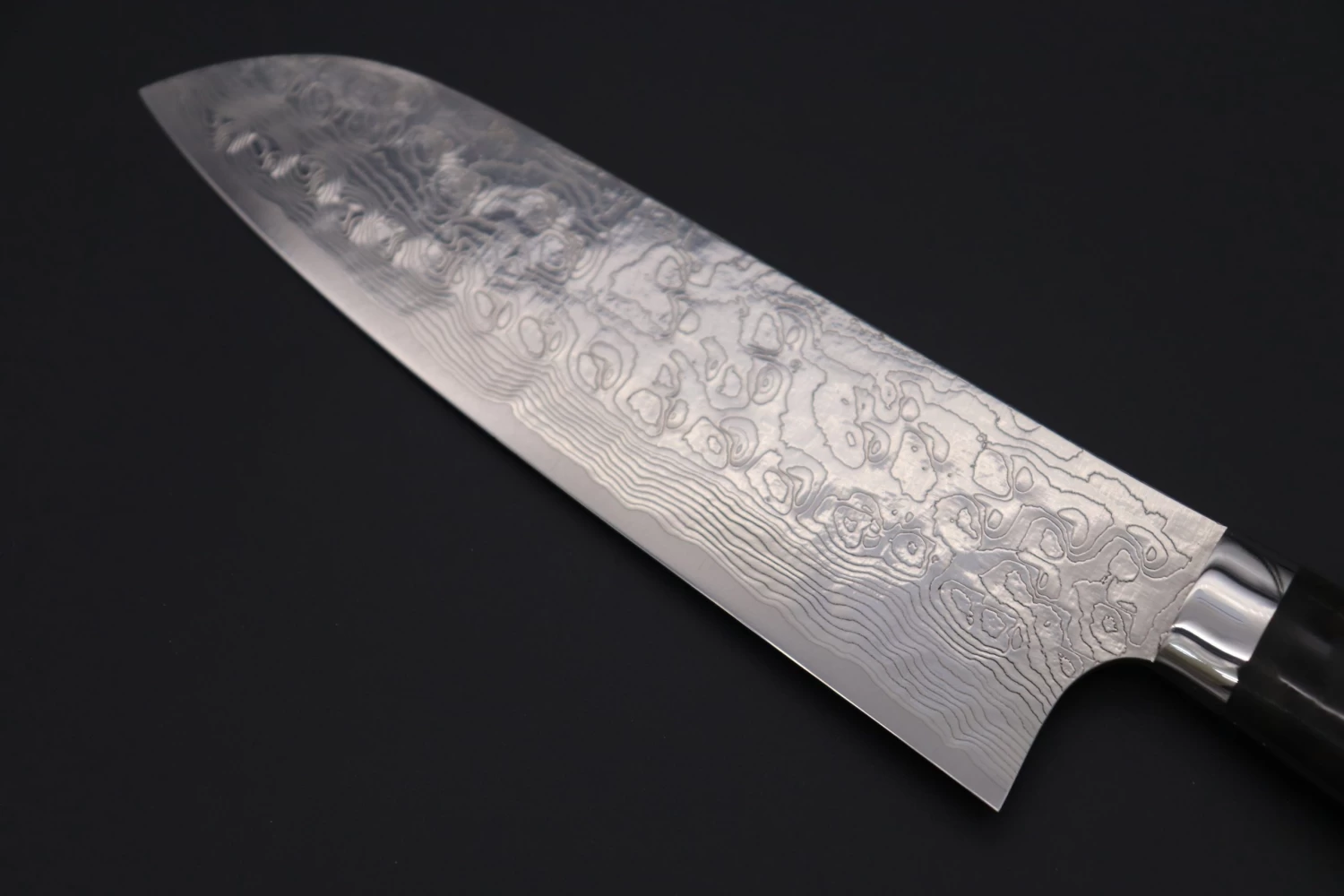 Takeshi Saji SUMMIT ― Limited Edition Custom Series SMT-572 R-2 Custom Damascus Santoku 180mm (7 Inch) 6 Takeshi Saji SUMMIT ― Limited Edition Custom Series SMT-572 R-2 Custom Damascus Santoku 180mm (7 Inch) - Image 6