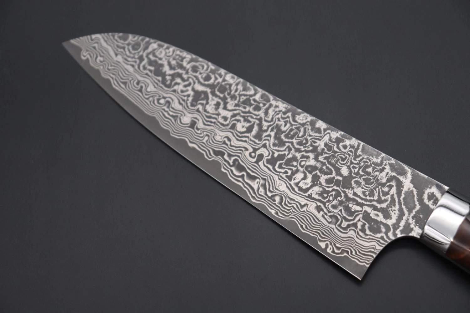 Takeshi Saji SUMMIT ― Limited Edition Custom Series SMT-730 R-2 Custom Damascus Santoku 180mm (7 Inch) 6 Takeshi Saji SUMMIT ― Limited Edition Custom Series SMT-730 R-2 Custom Damascus Santoku 180mm (7 Inch) - Image 6