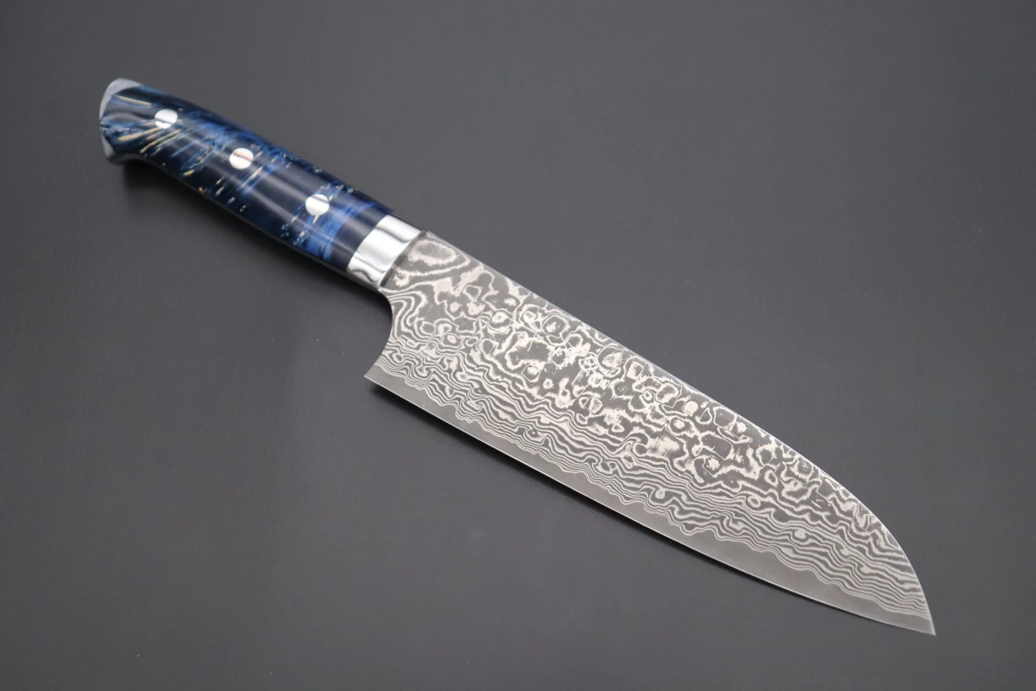Takeshi Saji SUMMIT ― Limited Edition Custom Series SMT-732 R-2 Custom Damascus Santoku 180mm (7 Inch) 1 Takeshi Saji SUMMIT ― Limited Edition Custom Series SMT-732 R-2 Custom Damascus Santoku 180mm (7 Inch)