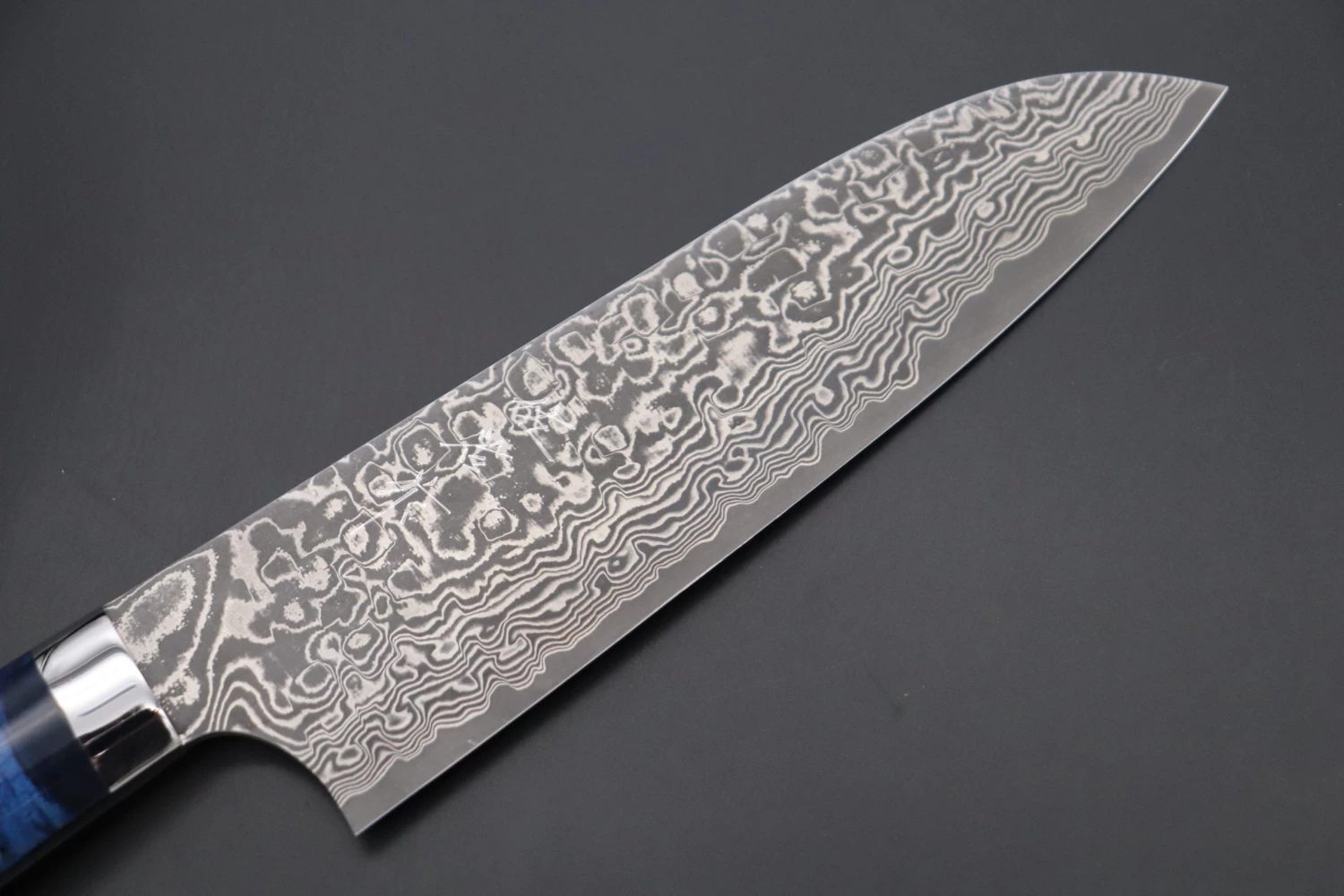 Takeshi Saji SUMMIT ― Limited Edition Custom Series SMT-732 R-2 Custom Damascus Santoku 180mm (7 Inch) 2 Takeshi Saji SUMMIT ― Limited Edition Custom Series SMT-732 R-2 Custom Damascus Santoku 180mm (7 Inch) - Image 2