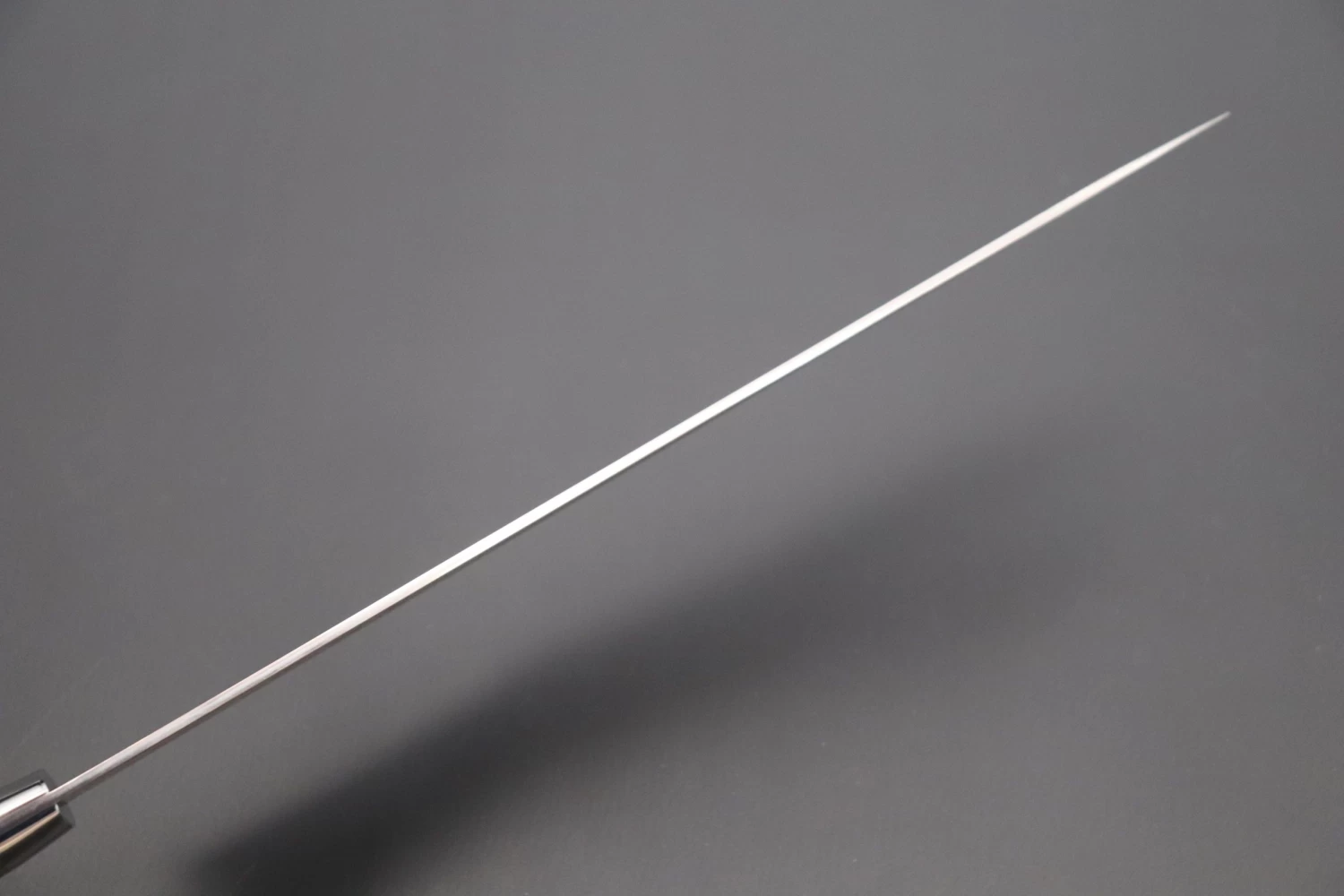 Takeshi Saji SUMMIT ― Limited Edition Custom Series SMT-690 VG-10W Multi-Colored Golden-Rainbow Damascus Sujihiki 240mm (9.4 Inch) 5 Takeshi Saji SUMMIT ― Limited Edition Custom Series SMT-690 VG-10W Multi-Colored Golden-Rainbow Damascus Sujihiki 240mm (9.4 Inch) - Image 5