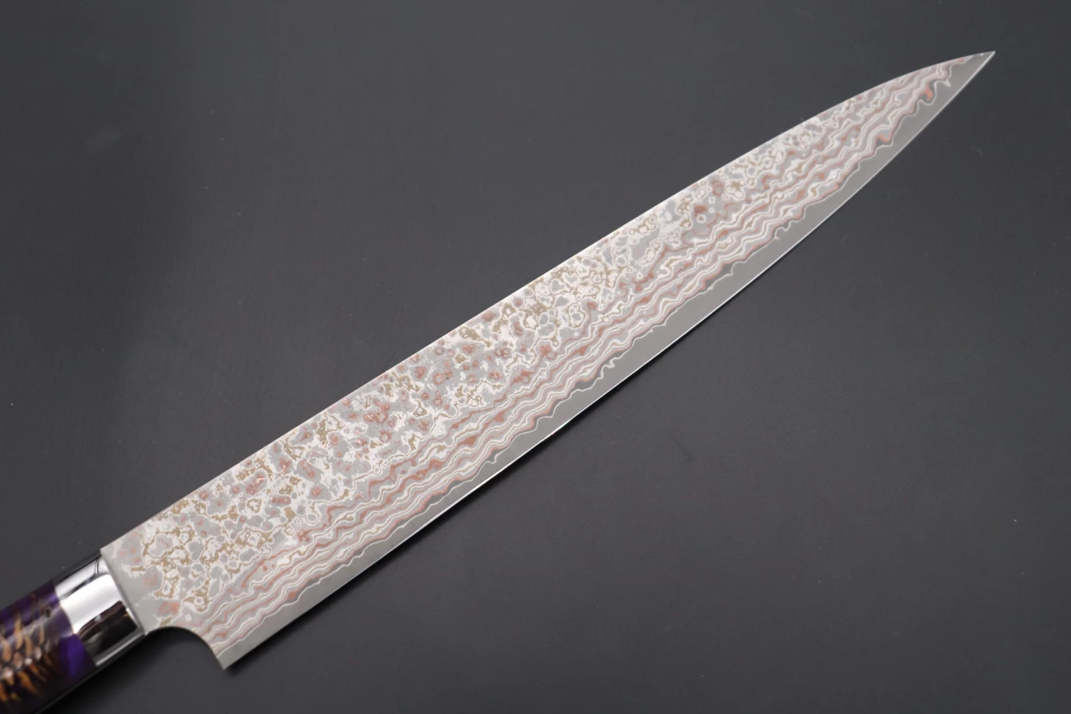 Takeshi Saji SUMMIT ― Limited Edition Custom Series SMT-754 VG-10W Multi-Colored Golden-Rainbow Damascus Sujihiki 240mm (9.4 Inch) 2 Takeshi Saji SUMMIT ― Limited Edition Custom Series SMT-754 VG-10W Multi-Colored Golden-Rainbow Damascus Sujihiki 240mm (9.4 Inch) - Image 2