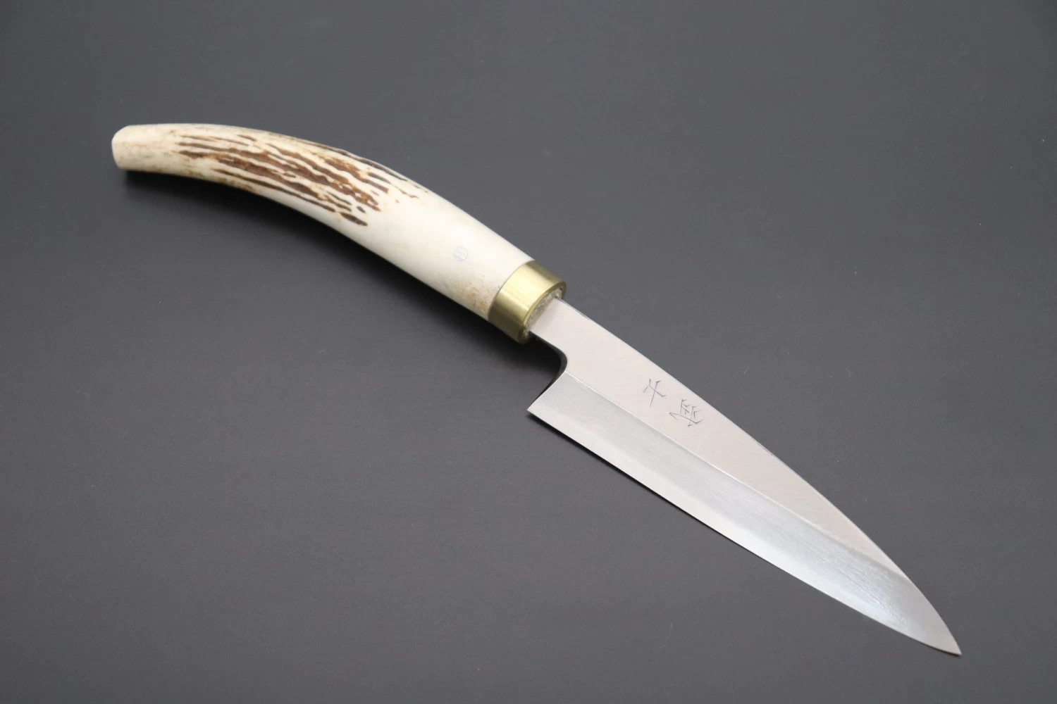 Takeshi Saji Gingami No.3 Wa Bocho Series Kaisaki (Wa Petty, Single Bevel Edge, Stag Handle) 1 Takeshi Saji Gingami No.3 Wa Bocho Series Kaisaki (Wa Petty, Single Bevel Edge, Stag Handle)